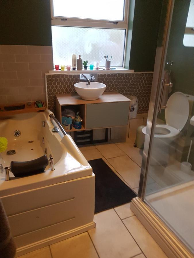 Kate'S Place. 뉴포트 외부 사진